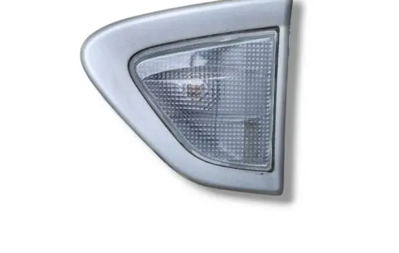 Chevrolet Captiva Front fender indicator light 96627099