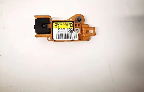 Opel Vectra C Airbag deployment crash/impact sensor 13243705