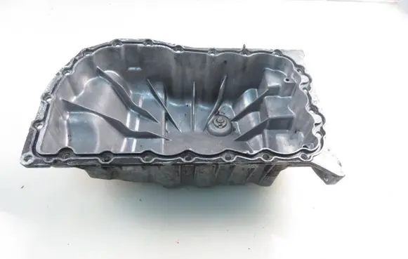 Renault Scenic I Oil sump 330970331 111849