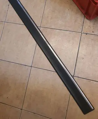 Audi 80 90 B3 Front door trim (molding) 893853957A
