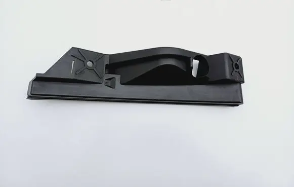 Front bumper mounting bracket