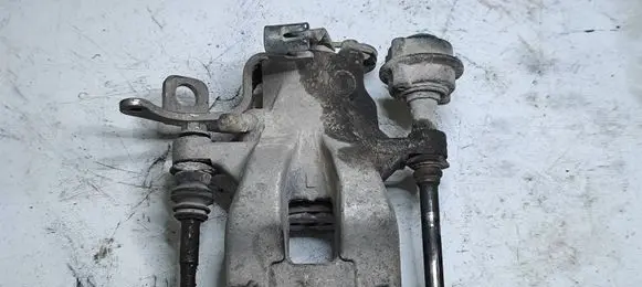 Citroen C4 I Picasso Rear brake caliper
