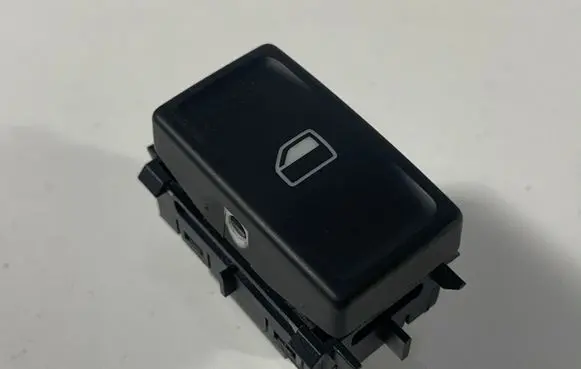 Skoda Octavia Mk3 (5E) Electric window control switch 5E0959855