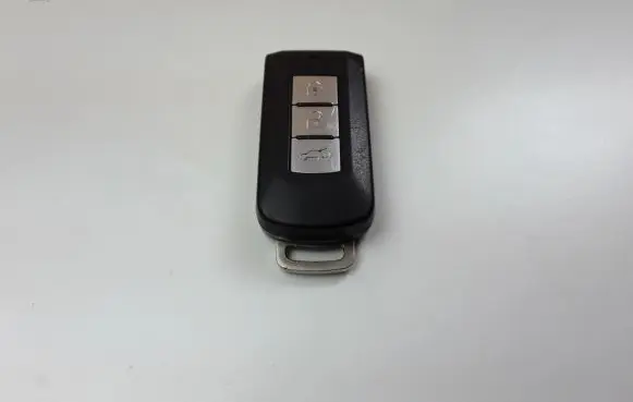 Mitsubishi Outlander Ignition key/card G8D644M