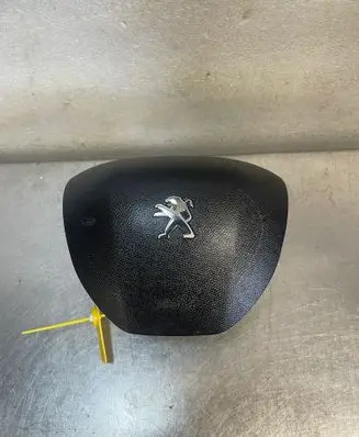 Peugeot 308 SW Trunk lid opening control unit 