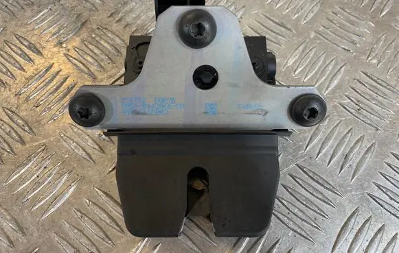 Ford Focus Tailgate/trunk/boot lock/catch/latch 8M51R442A66DA