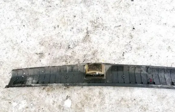 Opel Zafira A Other trunk/boot trim element 90580331