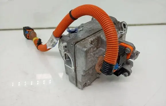 Renault Zoe Air conditioning (A/C) compressor (pump) 926005749R 04E03946 0422001560