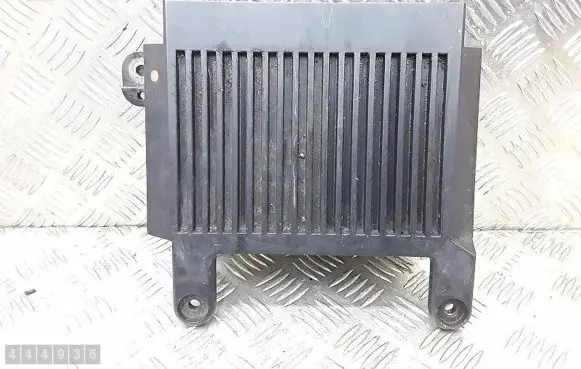 Volvo V70 Sound amplifier 31215613 31215659