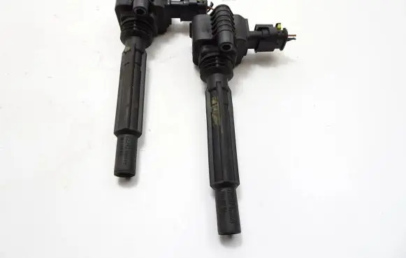 Fiat Panda III High voltage ignition coil 55234131 0040100087 B811