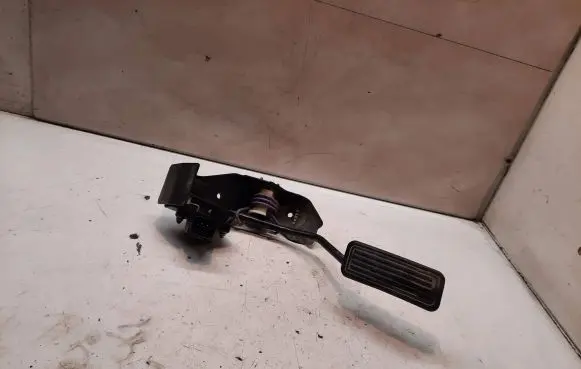 Toyota Corolla Verso E121 Accelerator throttle pedal 7811135030
