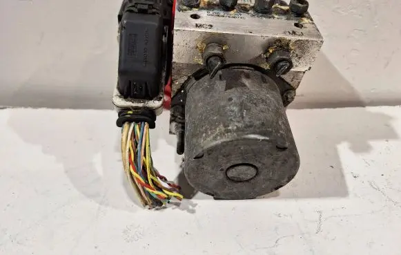 Citroen C5 ABS Pump 0265230757