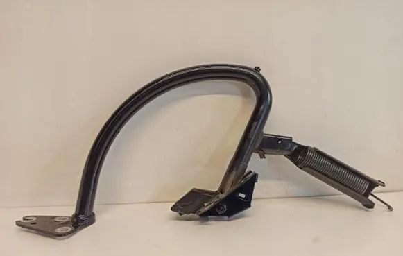 Audi A4 S4 B8 8K Tailgate hinge 8K5827302F