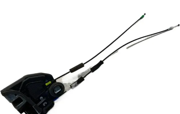 Toyota Avensis T270 Rear door lock OYT25781