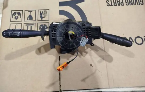 Renault Trafic III (X82) Wiper control stalk 8200070265 34481001am