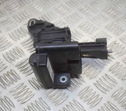 BMW 3 F30 F35 F31 Current control relay 23012013 770999