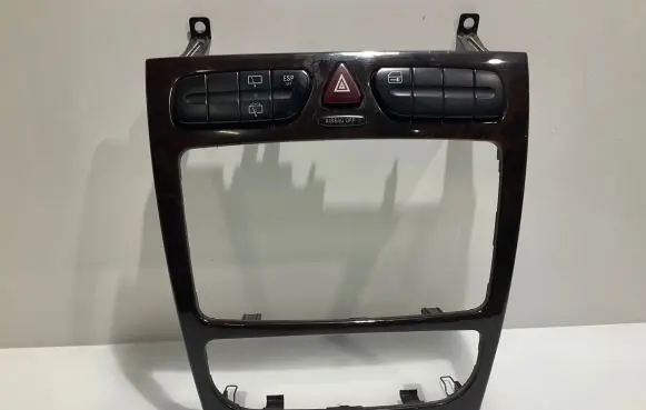 Mercedes-Benz C W203 Climate control/heater control trim A2036804639 41311001 2036804639