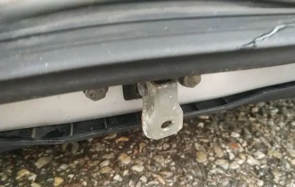 Mitsubishi Space Star Rear door check strap stopper