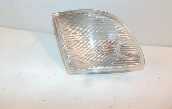 Mercedes-Benz Vito Viano W638 Front indicator light A6388200921 6388200921