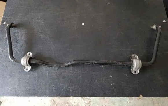 BMW 4 F32 F33 Front anti-roll bar/sway bar 6792143
