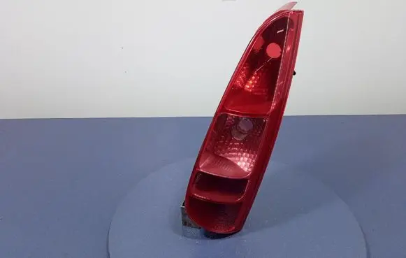 Rear/tail lights