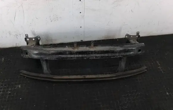 Volkswagen PASSAT B6 Front bumper support beam 