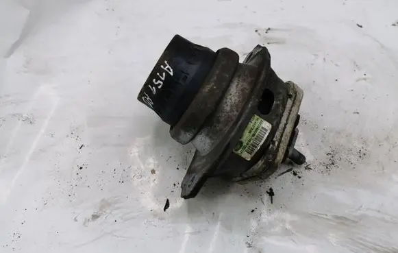 Land Rover Range Rover Sport L320 Engine mount bracket AH226A003BA 4518 T5V6D