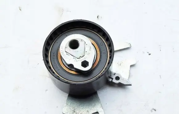 Peugeot 5008 Alternator belt tensioner pulley 531083910