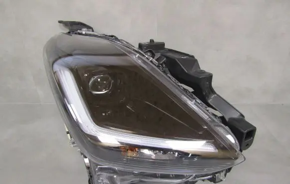 Suzuki Swift IV Headlight/headlamp STANLEYW7082 149R00 148R00