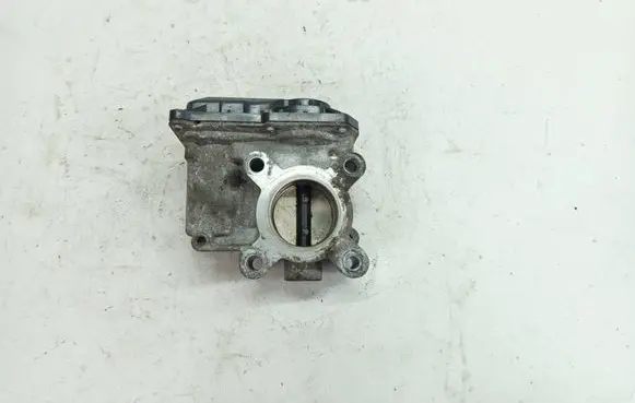 Dacia Sandero II Throttle valve H8201171233 161206038R 558003S21