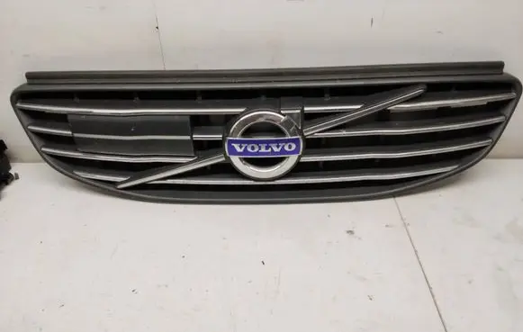 Volvo XC60 Front grill 31333833