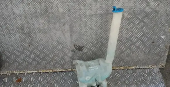 Suzuki Liana Windshield washer fluid reservoir/tank 060851063
