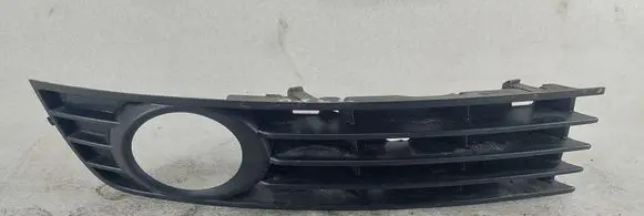 BMW 5 F10 F11 Front bumper lower grill 8E0807682A