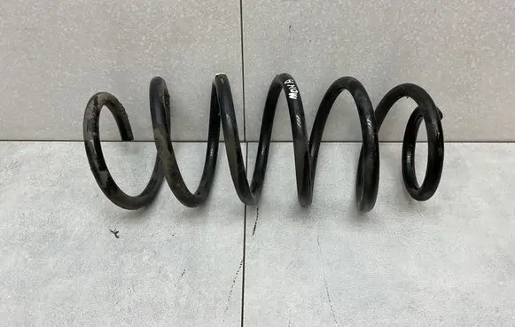 Opel Mokka Front coil spring 95104195