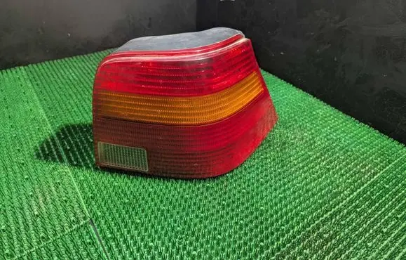 Volkswagen Golf IV Rear/tail lights 1J6945096R