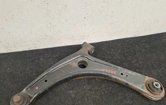 Mitsubishi Eclipse Cross Front lower control arm/wishbone 9827