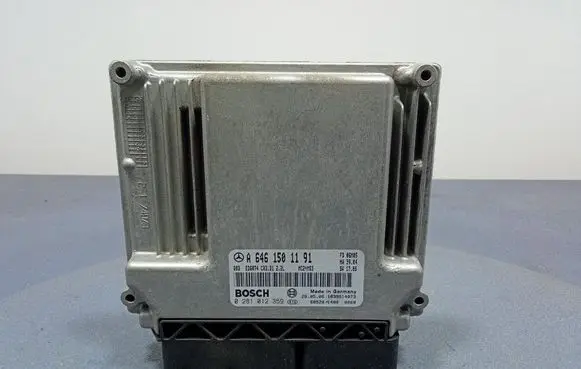 Mercedes-Benz Vito Viano W639 Engine control unit/module ECU A6461501191