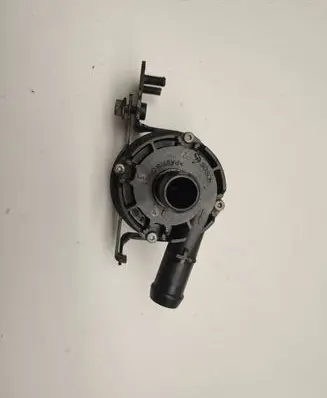 Mercedes-Benz SLK R172 Electric auxiliary coolant/water pump A0005000686