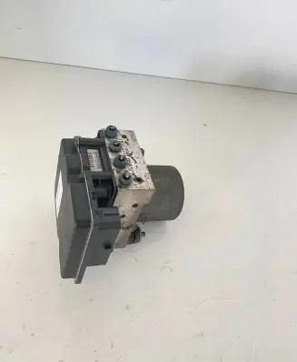 Audi A6 S6 C6 4F ABS Pump 4F0910517AK 4F0614517AT