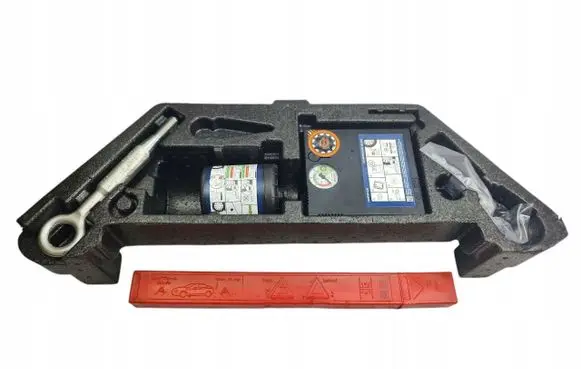 Volvo XC40 Spare wheel mounting bracket 32340665