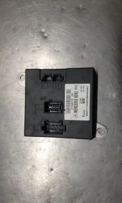 Mercedes-Benz E W211 Comfort/convenience module 2115452132