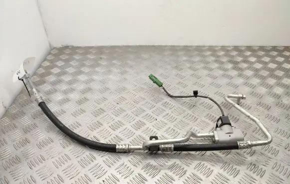 Renault Zoe Air conditioning (A/C) pipe/hose 924480658R 924871682R