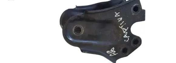 Chevrolet Captiva Engine mounting bracket NOCODE