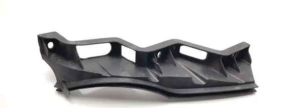 Volkswagen PASSAT B6 Front bumper mounting bracket 3C0807889