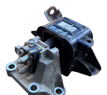 Hyundai Ioniq Gearbox mount 180226104517