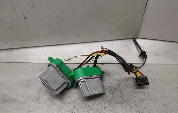 Heater blower motor/fan resistor
