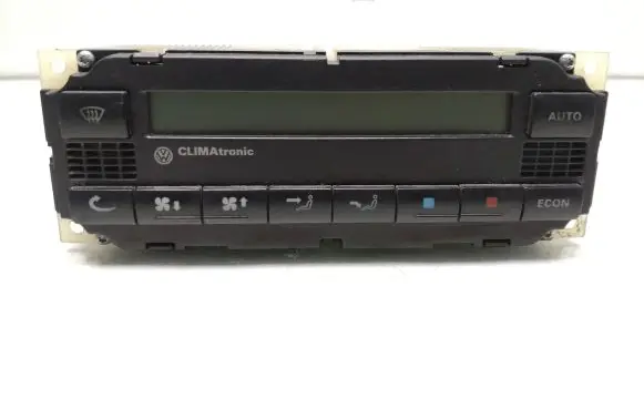 Volkswagen Golf IV Climate control unit