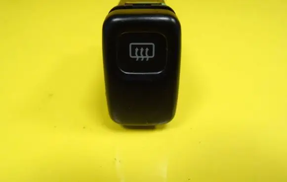 Windscreen/window heater switch