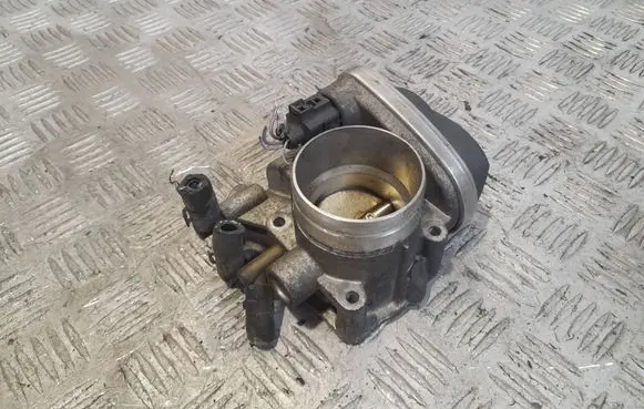 Seat Altea Throttle valve 06A133062AT