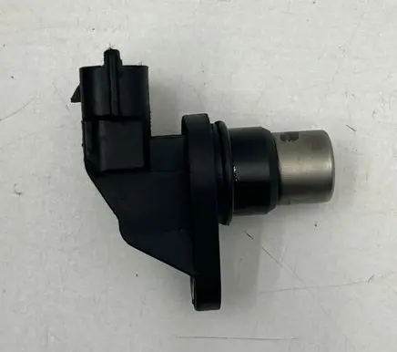 Volvo V70 Camshaft position sensor 8631533